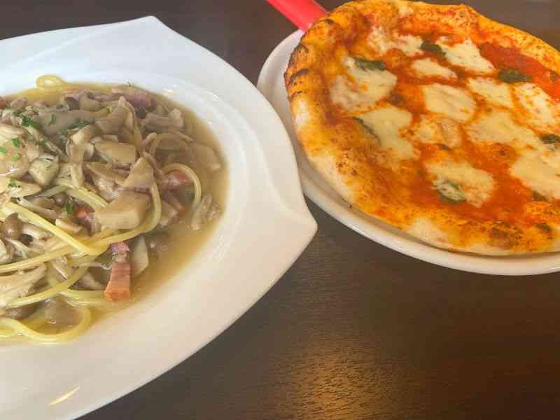 Italian Cafe Belnetta　パスタとピザ画像