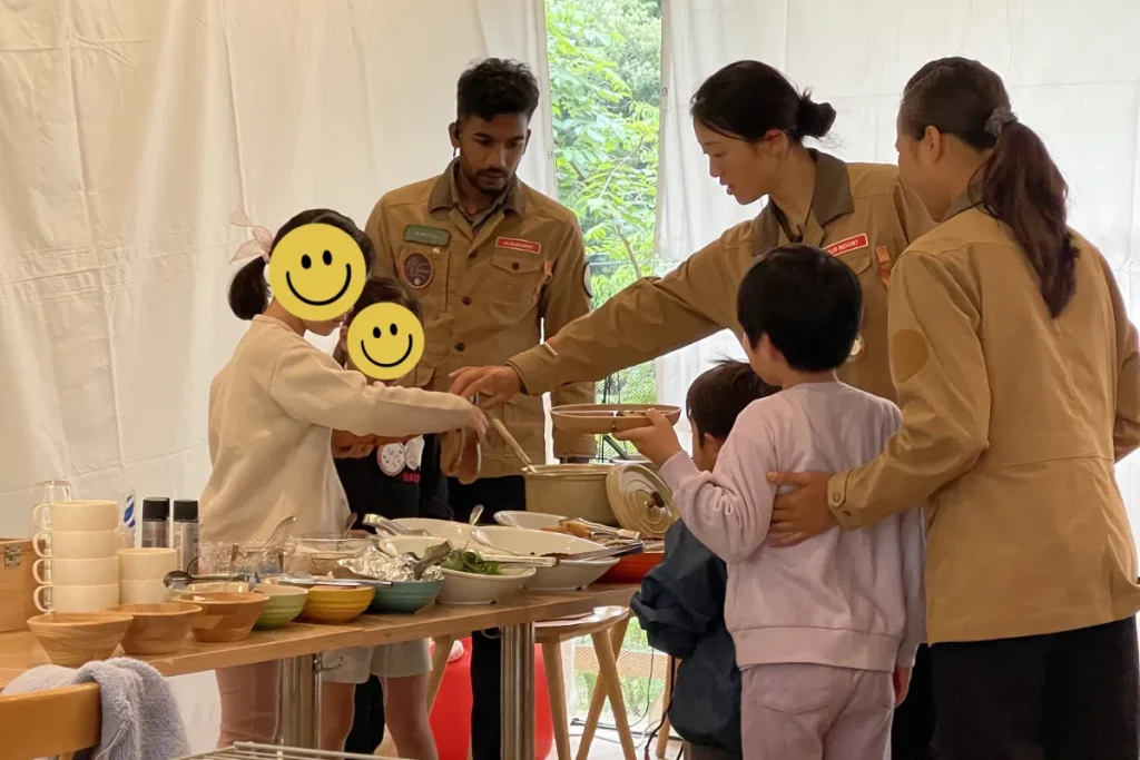 BUB RESORT つくば|天才キッズタイム。クルーと一緒に朝ご飯